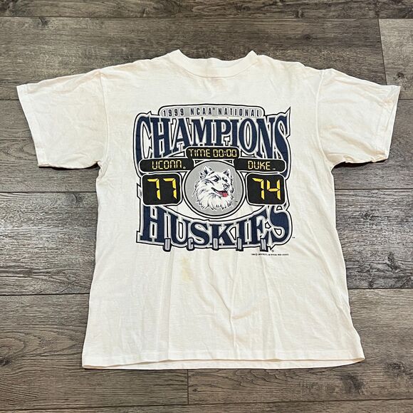 Vintage 90s Logo 7 University of Connecticut Champions Shirt Single Stitch Large - Picture 1 of 8